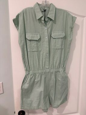 NWT Monrow Utility Romper, Light Green, Sz M